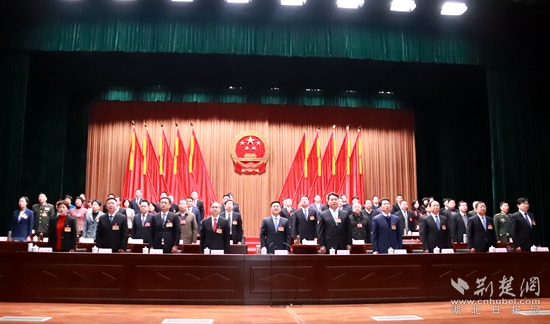 全體起立，奏唱國歌_副本.jpg